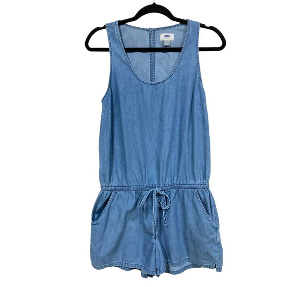 Old Navy Chambray Blue Denim Romper, Size Medium, Drawstring Waist, Sleeveless‎ - Picture 1 of 12